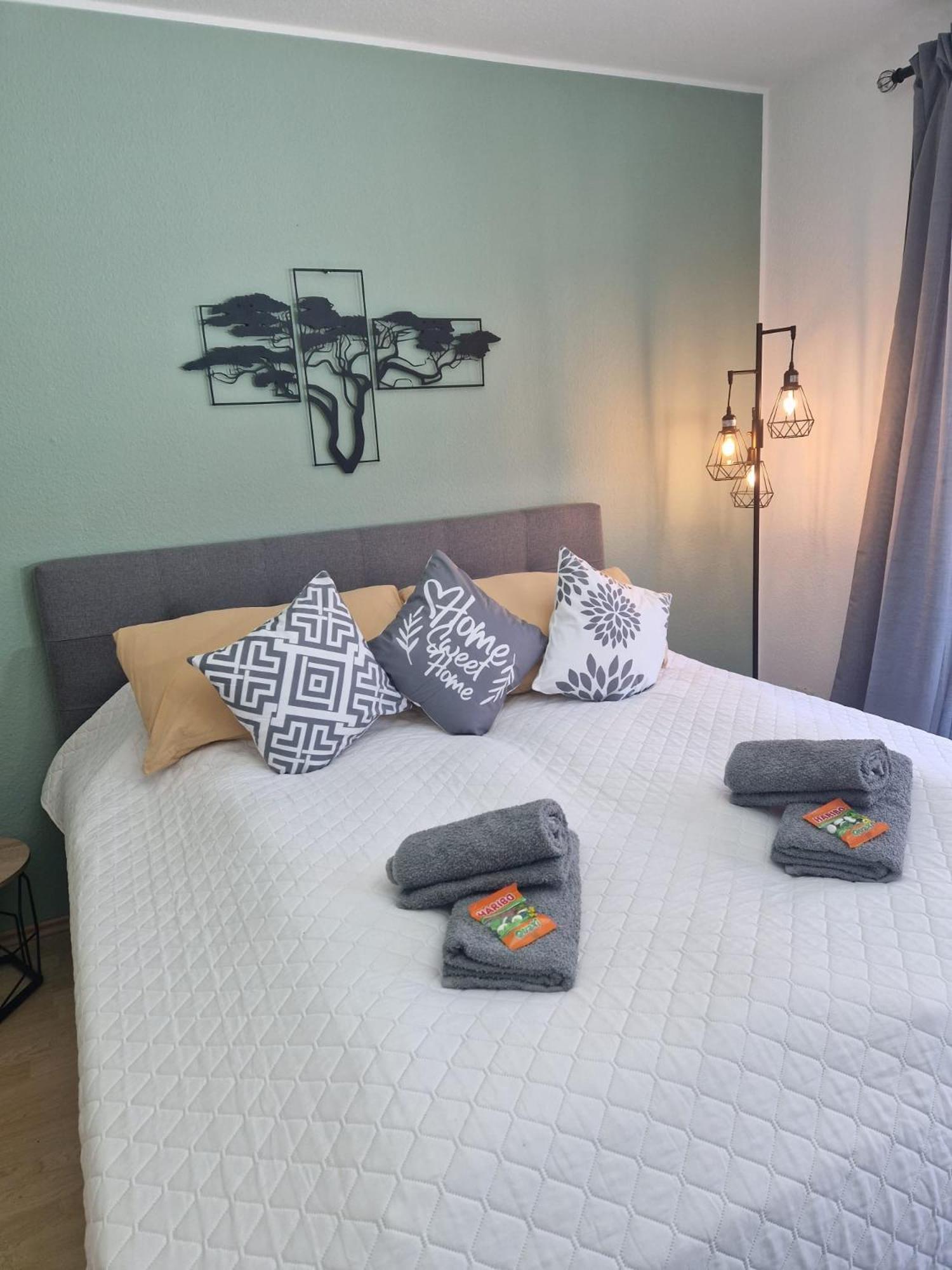 Dehome - Enjoy - Stay By Central Station كوبلنس المظهر الخارجي الصورة